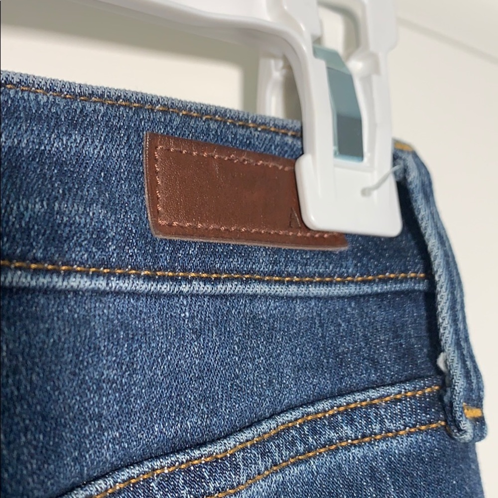 A&F Simone High Rise Super Skinny Ripped Jeans - Picture 4 of 5